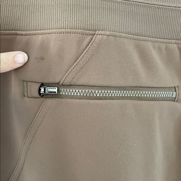 ATHLETA Venice High-Rise Jogger in Rustic Beige Athleisure Travel Size 2X - Picture 6 of 11